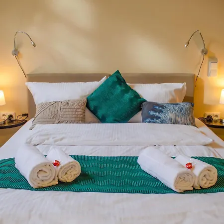 Apartment Homely 3 - Cozy Self-check-in In *