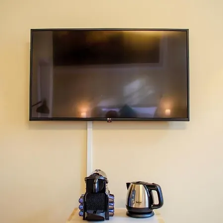 Apartment Homely 3 - Cozy Self-check-in In *